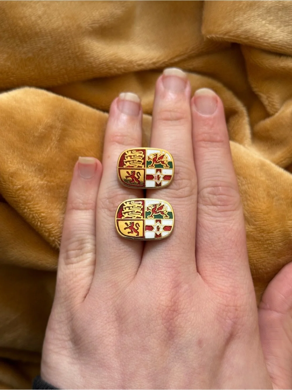 United Kingdom 4 home nations heraldic shield Gold cufflinks- vintage costume